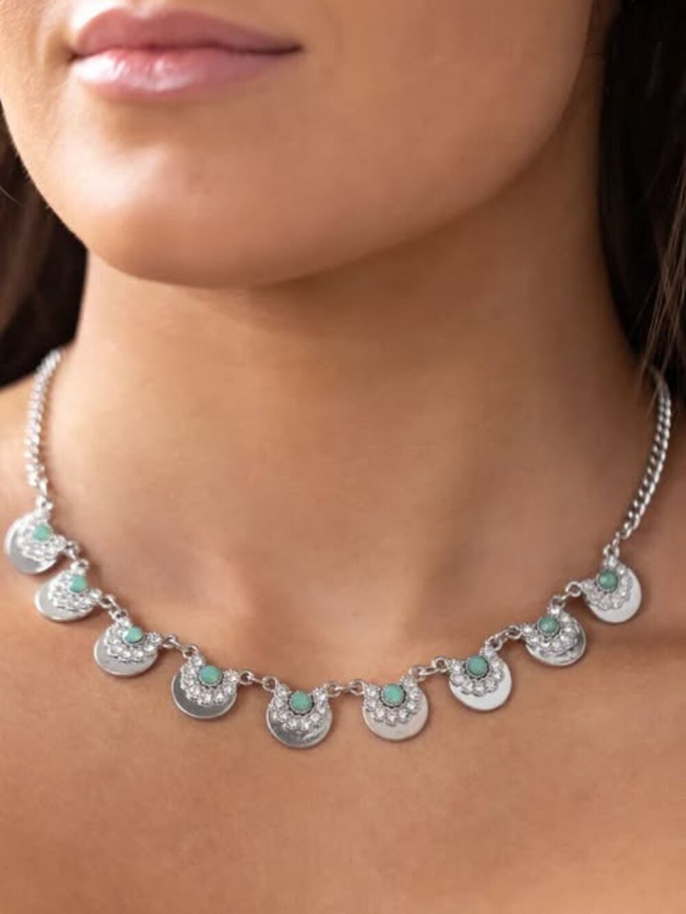 Paparazzi Necklace and Bracelet Set-Green and Silver